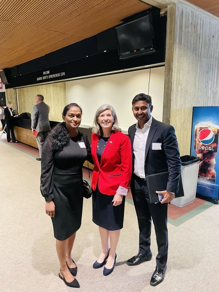 ePATHUSA is excited to be at the Iowa Small Business focused Entrepreneur Expo with Senator Joni Ernst. We are thankful for Senator Joni Ernst and her efforts to bring federal contracting to Iowa. Our CEO and Vice-President were delighted to hear from the Senator and meet with other Iowan businesses.